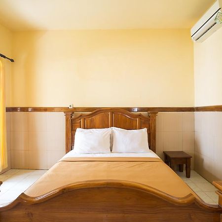 Tanjung Alam Hotel Lovina  Ngoại thất bức ảnh