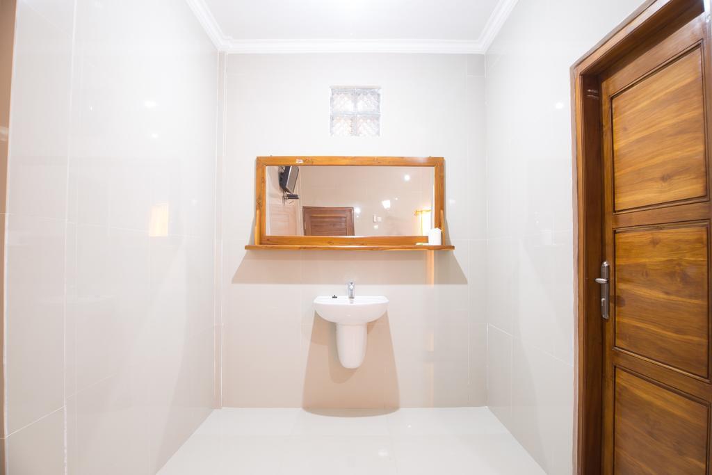 Tanjung Alam Hotel Lovina  Ngoại thất bức ảnh